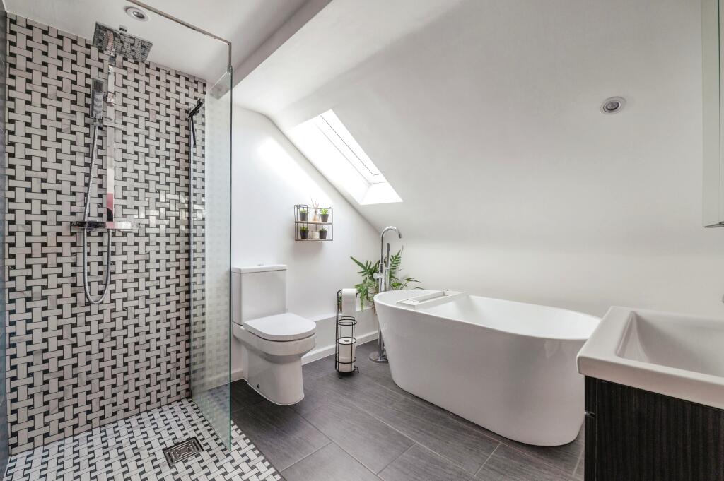 Additional property image - Chignal Road, Chelmsford, CM1