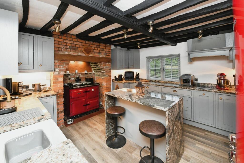 Additional property image - Tolleshunt Major, Maldon, CM9
