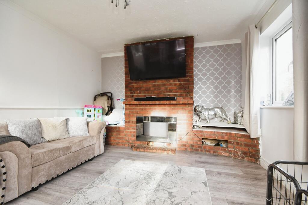 Additional property image - Crossing Road, Epping, CM16