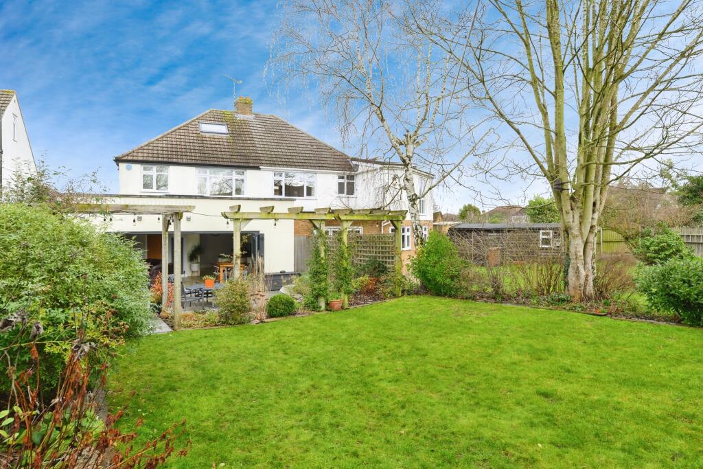 Additional property image - Hillside Grove, Chelmsford, CM2
