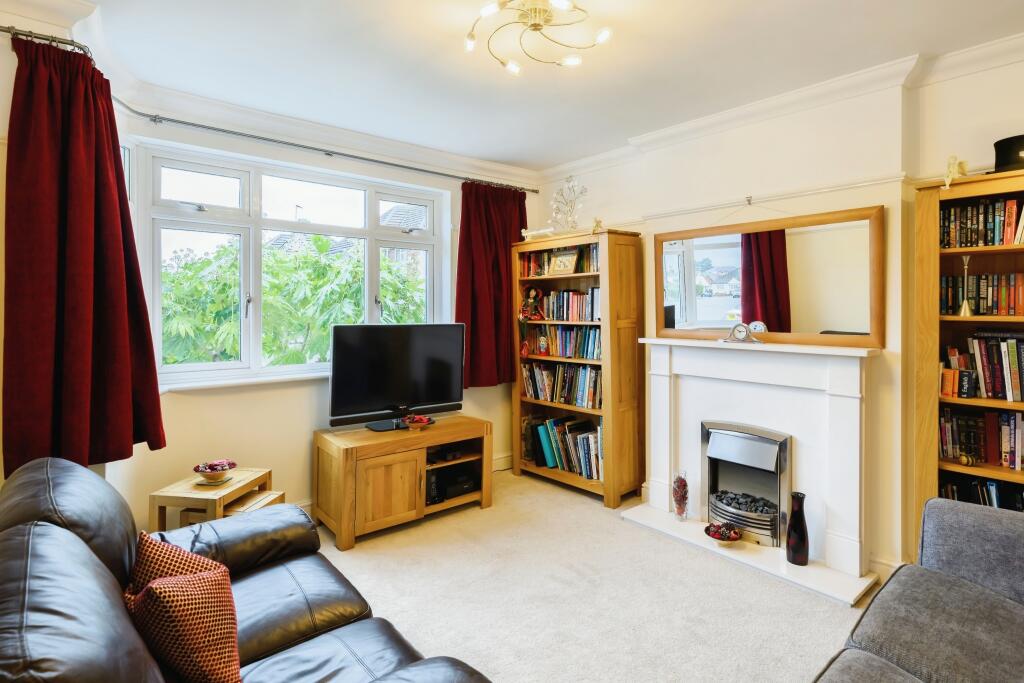 Additional property image - Hillside Grove, Chelmsford, CM2