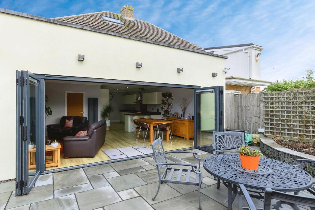 Additional property image - Hillside Grove, Chelmsford, CM2