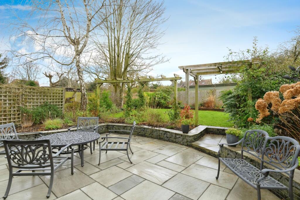 Additional property image - Hillside Grove, Chelmsford, CM2