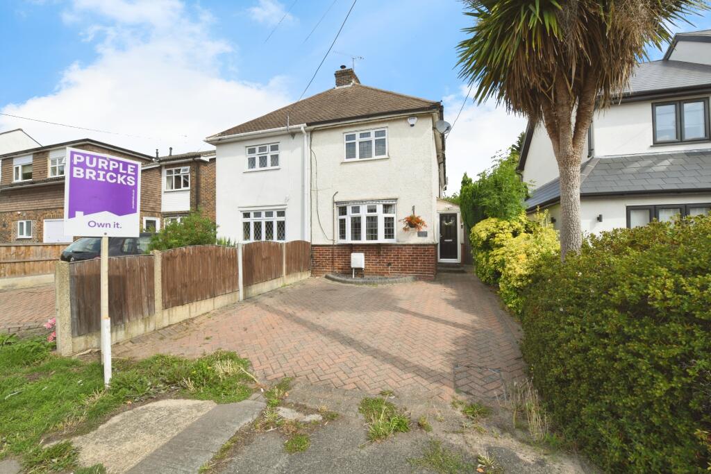 Main image of property: Hatch Road, Brentwood, CM15