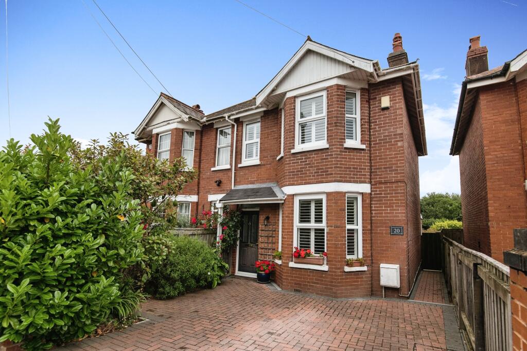 Intrigued by this house PurpleBricks and selling after a year?