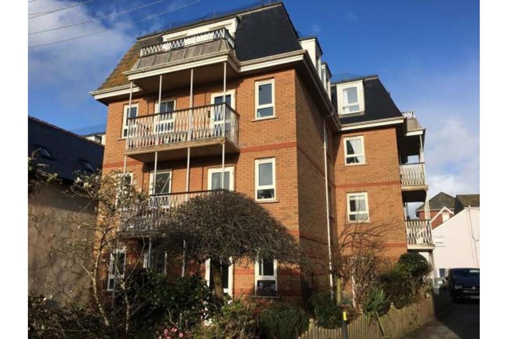 1 bedroom retirement property for sale in Market Place, Sidmouth, EX10