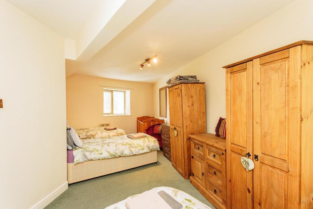 3 bedroom flat for sale in Union Place, Ulverston, LA12