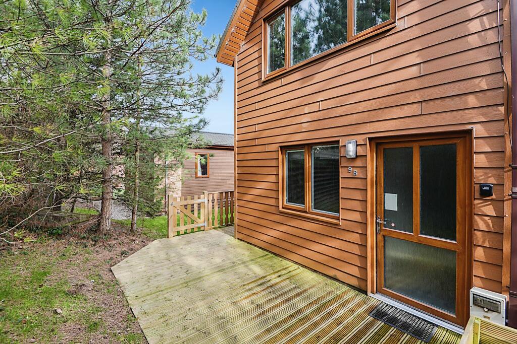 3 bedroom lodge for sale in Borwick Lane, Carnforth, LA6