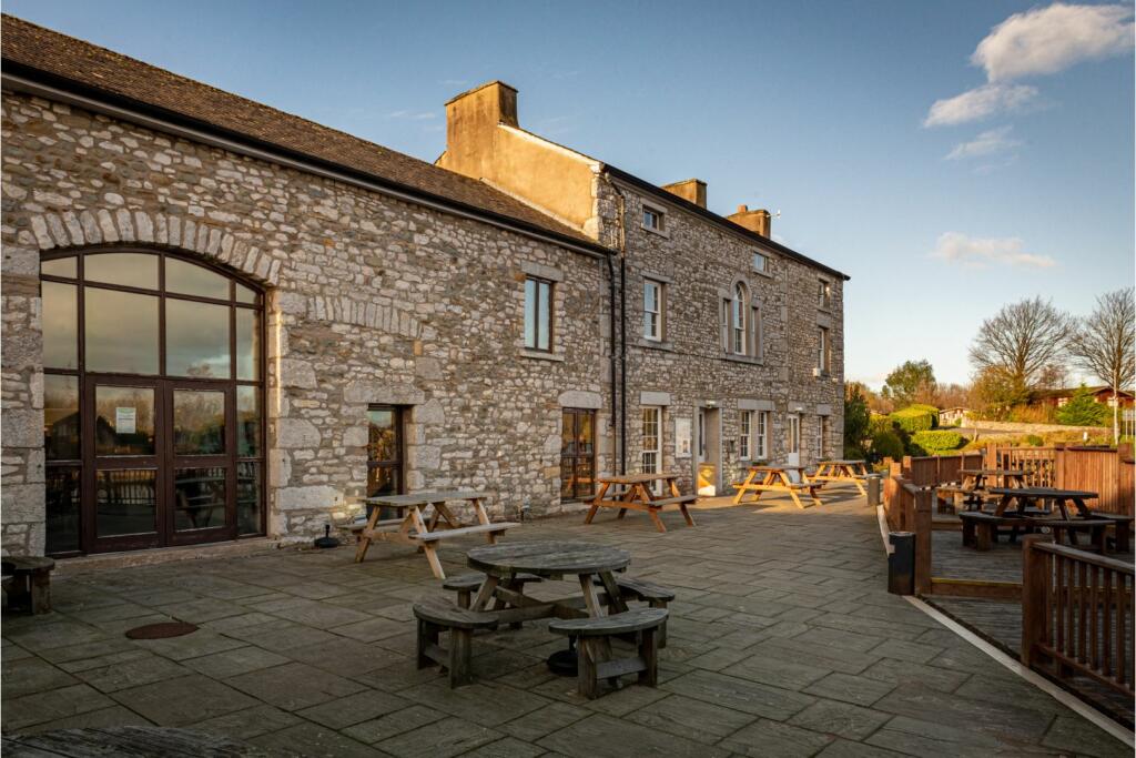 3 bedroom lodge for sale in Borwick Lane, Carnforth, LA6