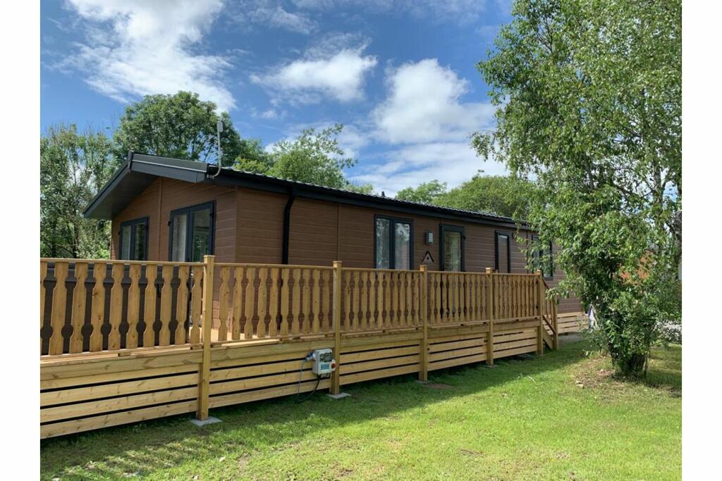 3 bedroom park home for sale in Borwick Lane, Carnforth, LA6