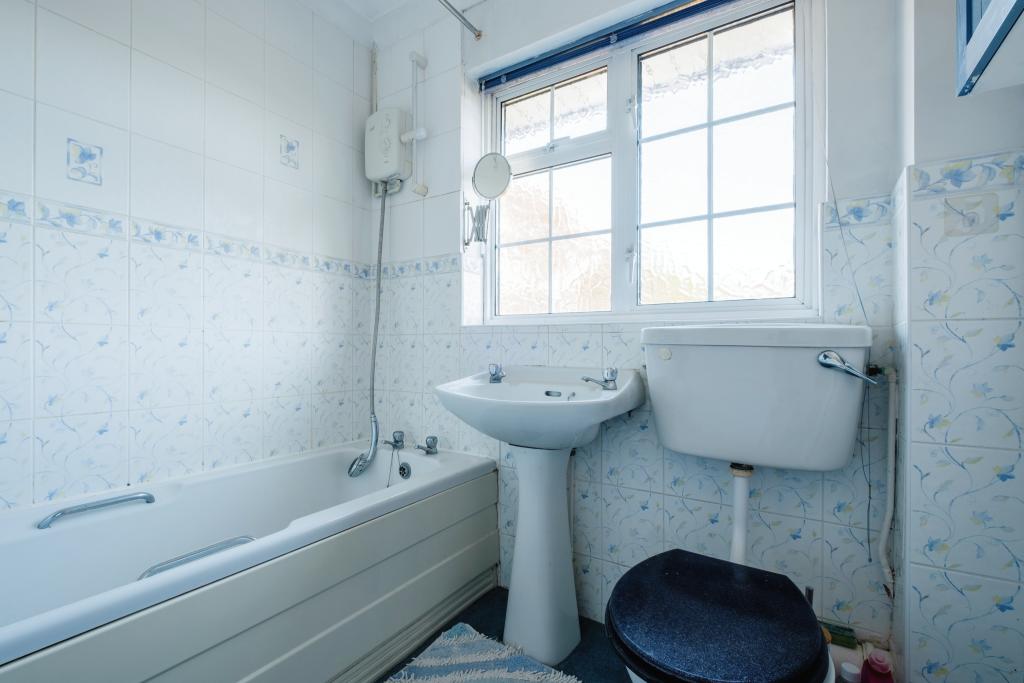 3 bedroom terraced house for sale in Leigh Park, Lymington, SO41