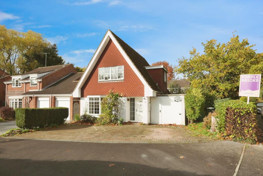 Main image of property: Clandon Drive, Eastleigh, SO50