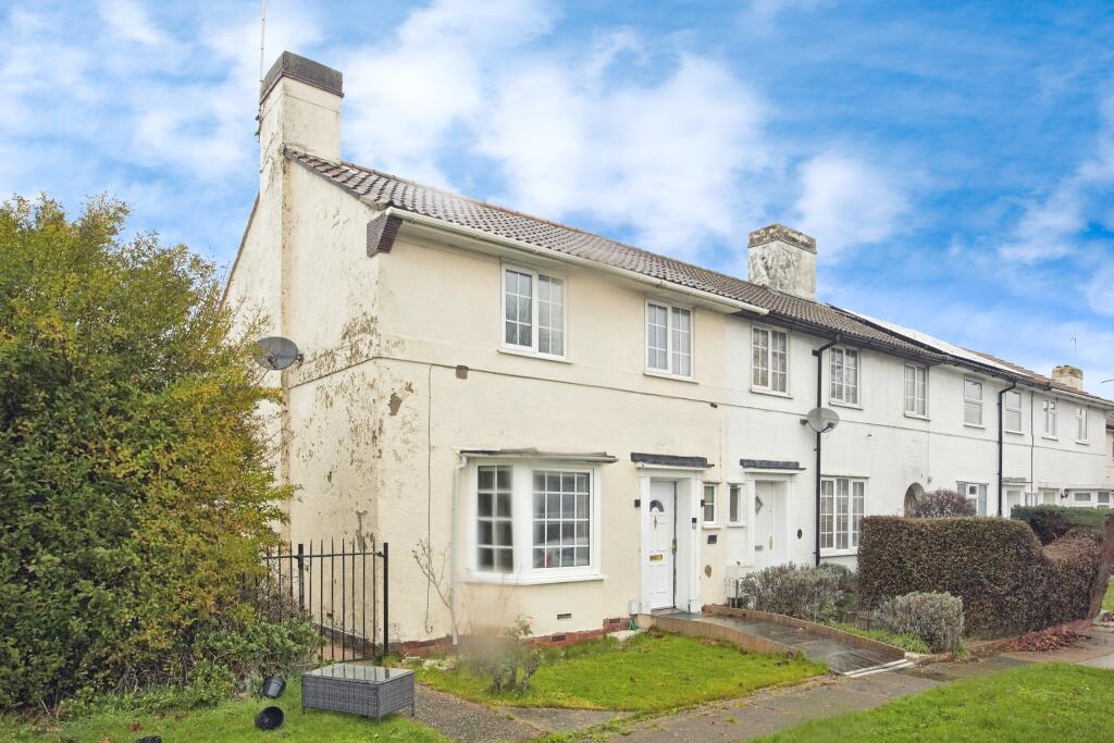 Main image of property: Capon Close, Southampton, SO18