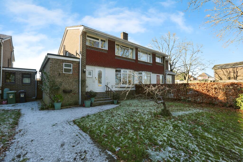 Main image of property: Spring Close, Eastleigh, SO50