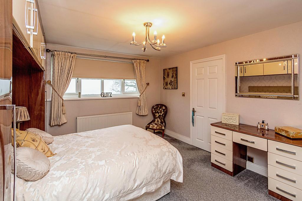 4 bedroom detached house for sale in Streets Lane, Cheslyn Hay, Walsall