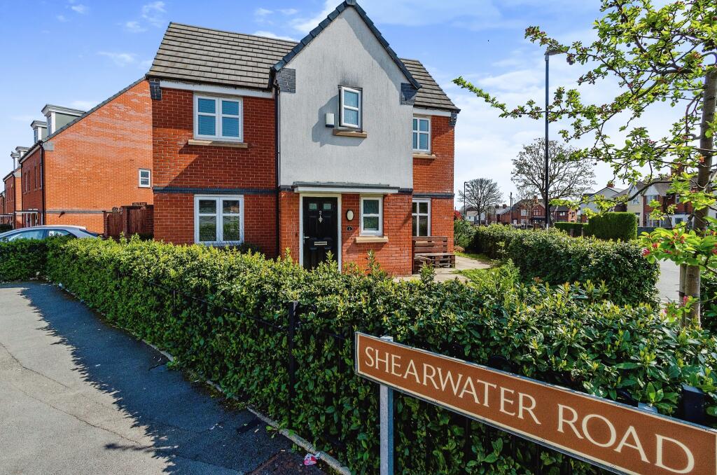 3 bedroom detached house for sale in Shearwater Road, Goscote, Walsall, WS3