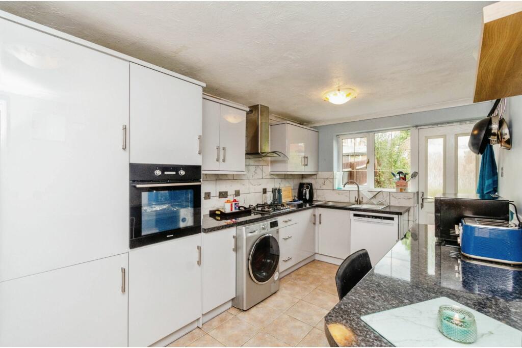 4 bedroom detached house for sale in Foxfields Way, Huntington, Cannock