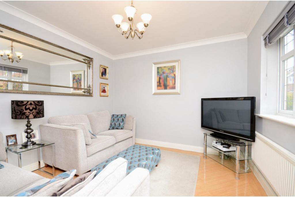 5 bedroom detached house for sale in Harley Close, Worksop, S80