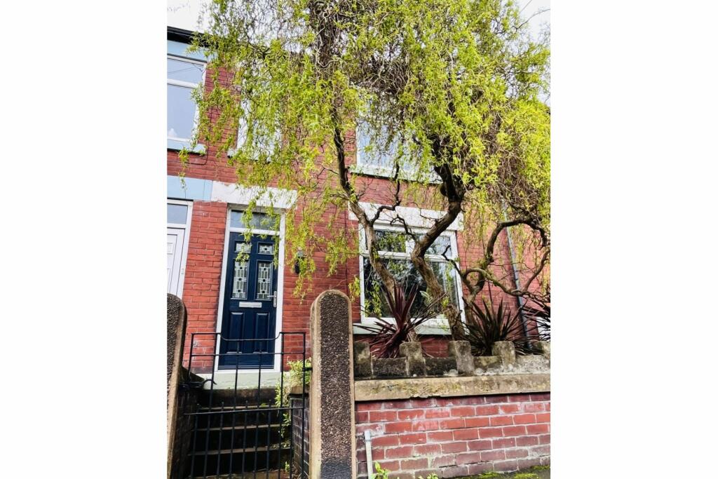 2 bedroom terraced house for sale in Delf Street, Sheffield, S2