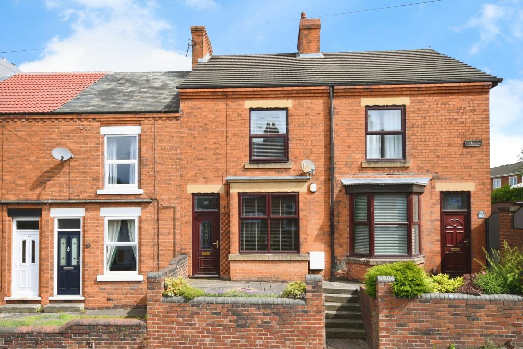 3 bedroom terraced house for sale in Station Road, Brimington