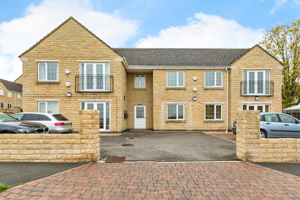 Main image of property: 70 Cottam Road, Sheffield, S35