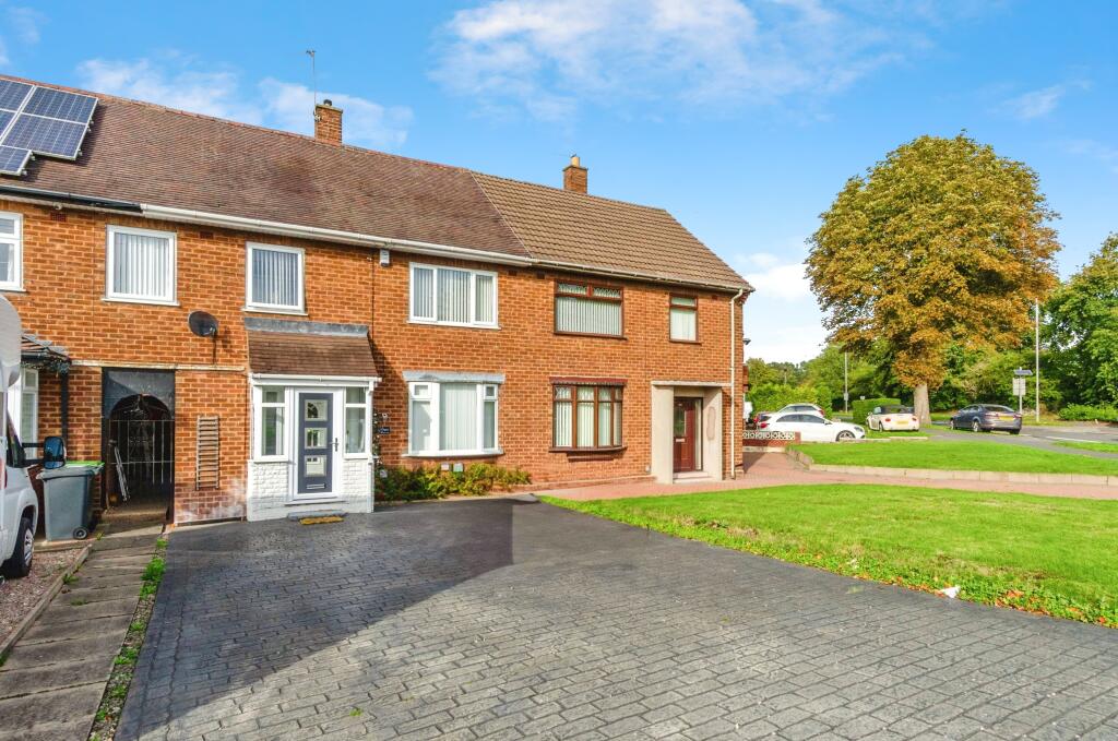 Main image of property: Bushbury Lane, Wolverhampton, WV10