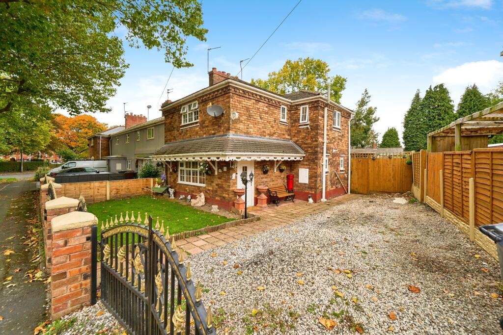 Main image of property: Green Lanes, Bilston, WV14