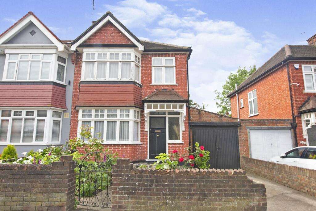 3 bedroom semidetached house for sale in Drayton Road, London, NW10