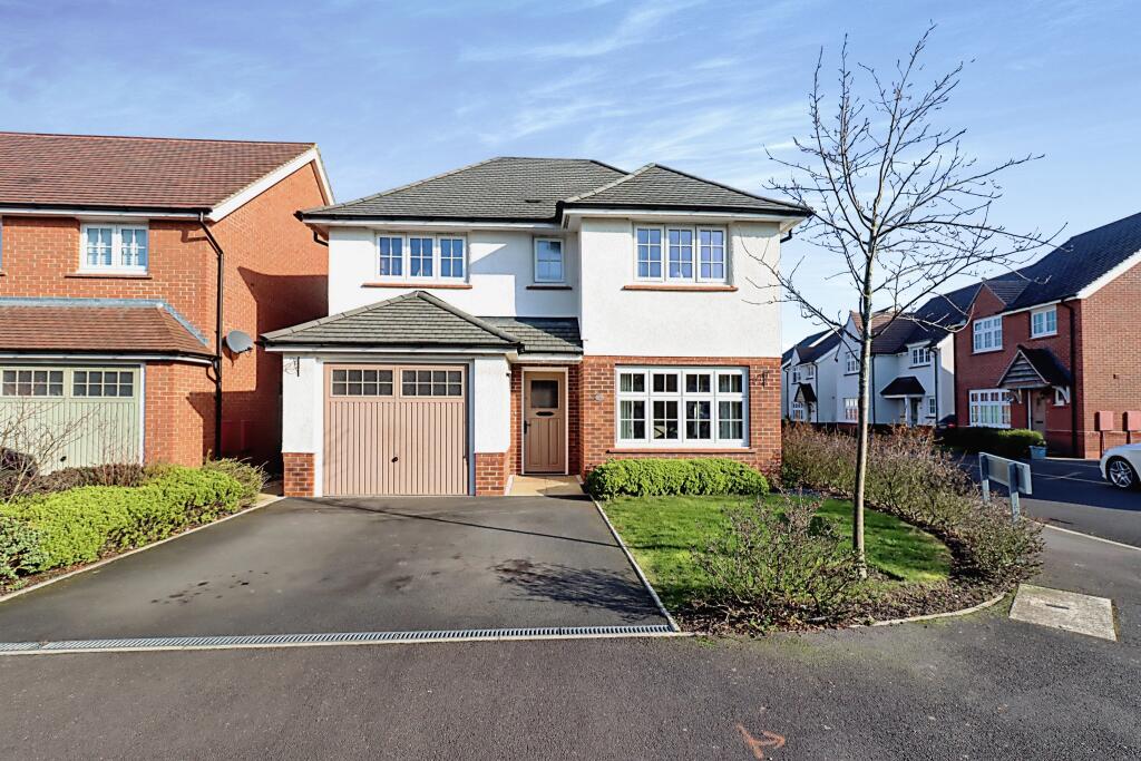 4 bedroom detached house for sale in Miller Meadow, Telford, TF1