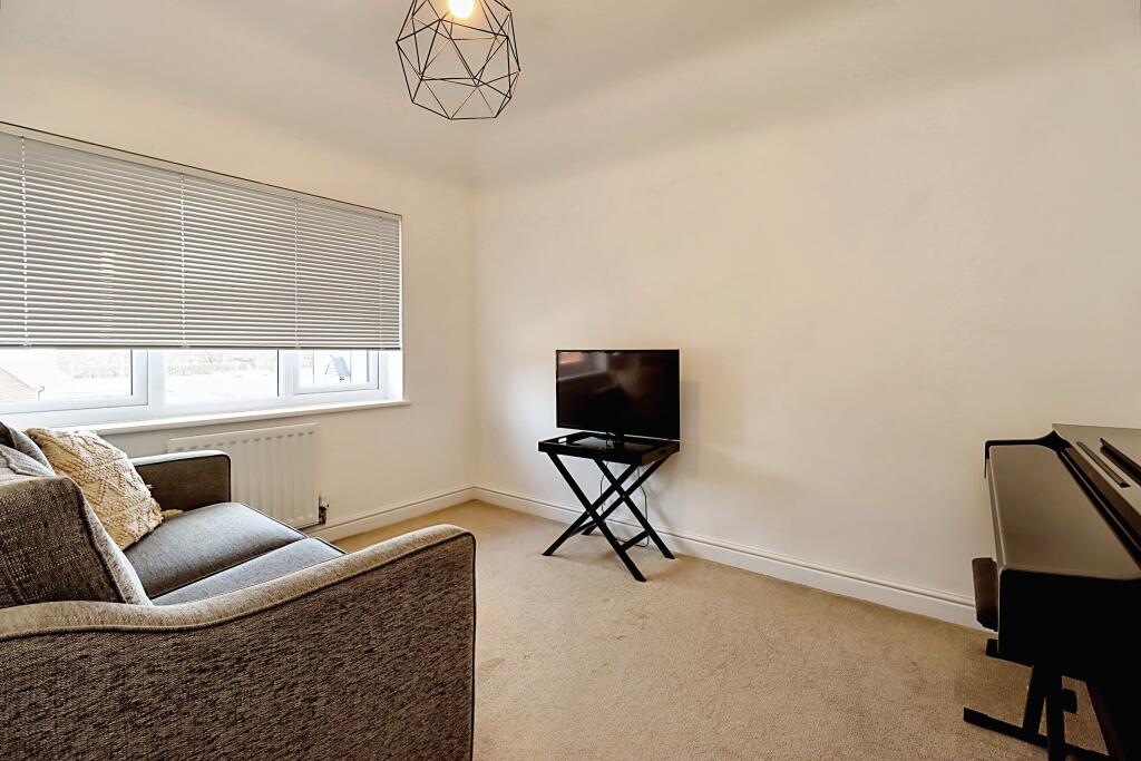 4 bedroom detached house for sale in Miller Meadow, Telford, TF1