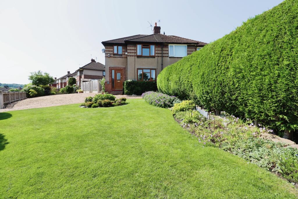 3 bedroom semidetached house for sale in Dalelands Estate, Market