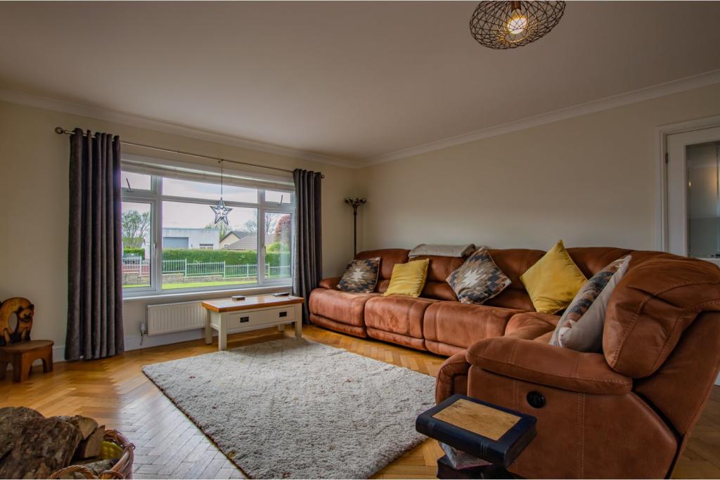 3 bedroom detached bungalow for sale in Rhos, Llandysul, SA44