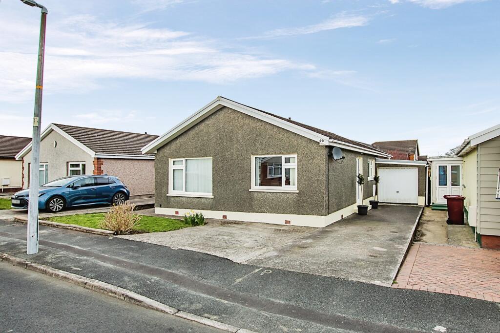 3 bedroom detached bungalow for sale in Lindsway Park, Haverfordwest, SA61