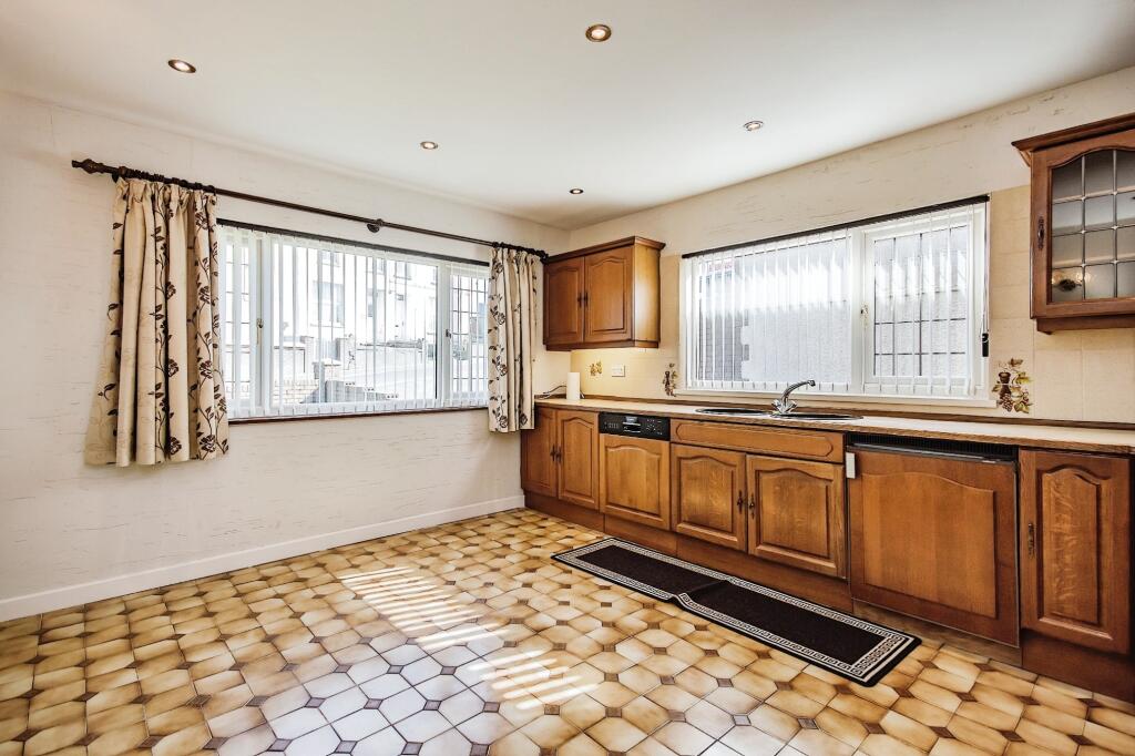 3 bedroom semidetached house for sale in Davies Street, Pencader, SA39