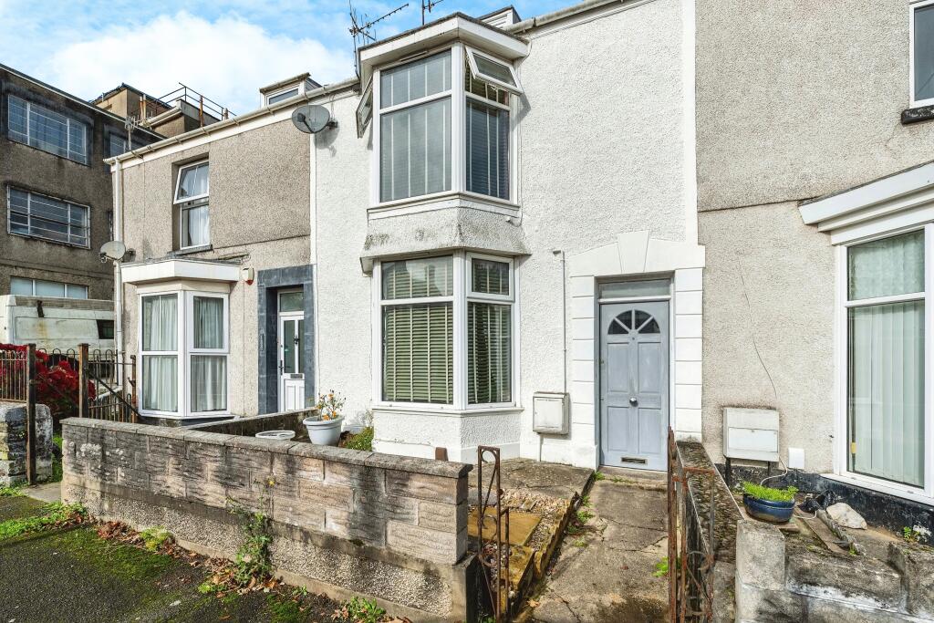 3 bedroom terraced house for sale in Hanover Street, Swansea, SA1