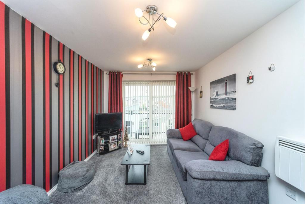 1 bedroom apartment for sale in Phoebe Road, Swansea, SA1