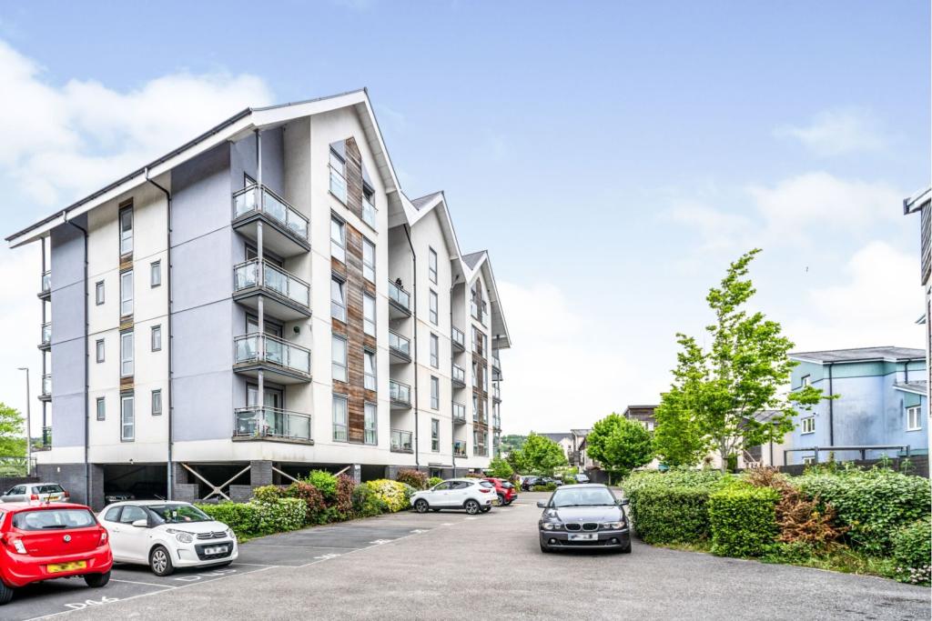 1 bedroom apartment for sale in Phoebe Road, Swansea, SA1