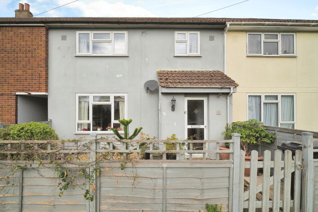 4 bedroom terraced house