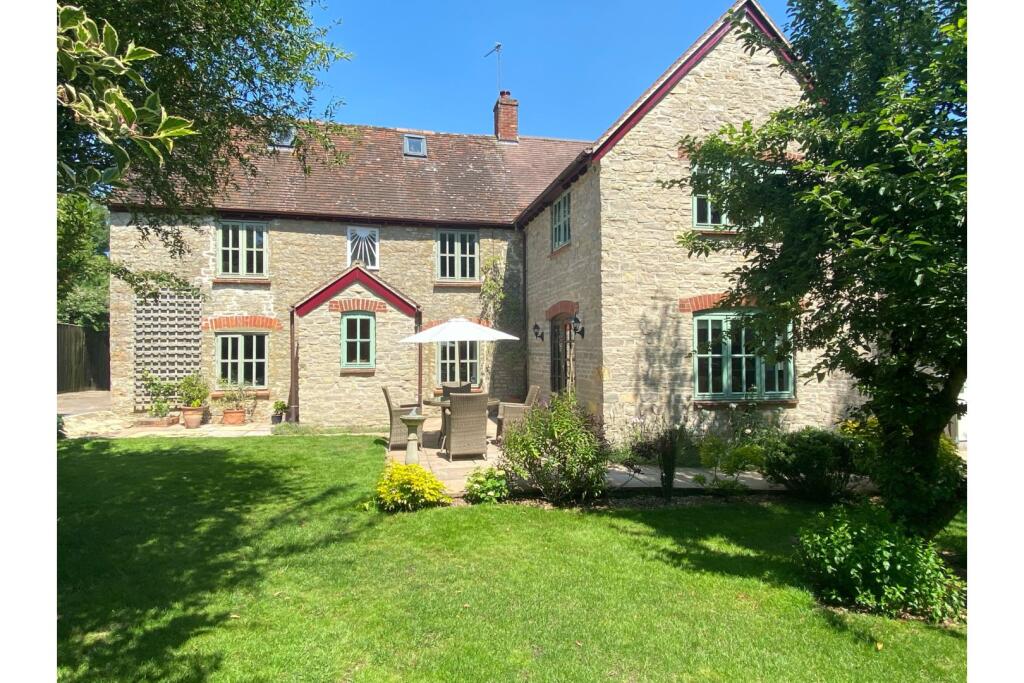 Main image of property: Langham, Gillingham, SP8