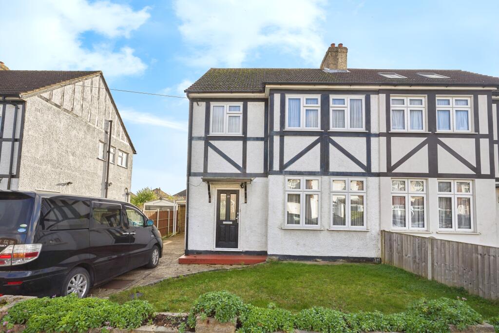 3 bedroom semi-detached house