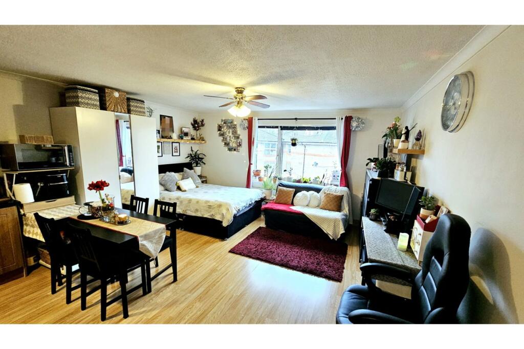 Main image of property: Douglas Road, Staines-upon-Thames, TW19