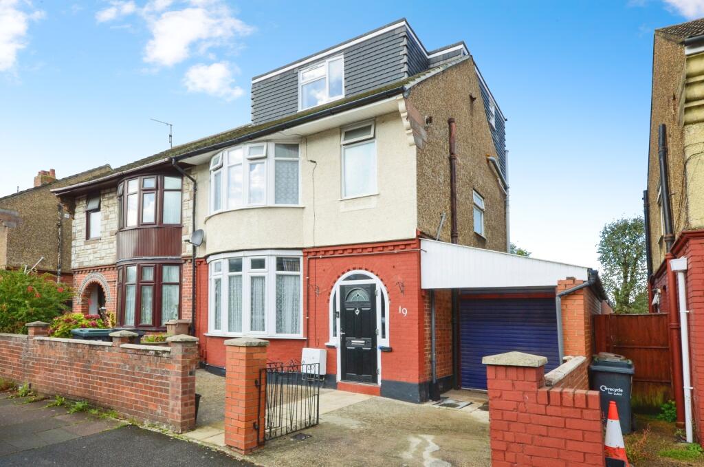 Main image of property: Grantham Road, Luton, LU4