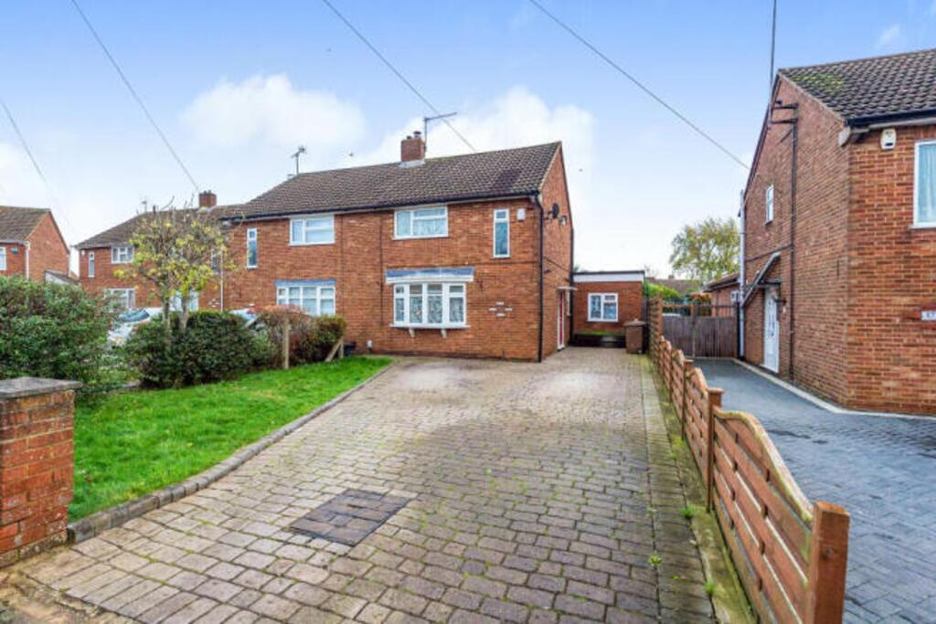 Main image of property: Maulden Close, Luton, LU2