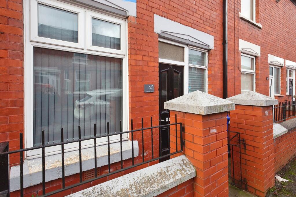 2 bedroom terraced bungalow for sale in Cheadle Street, Manchester, M11