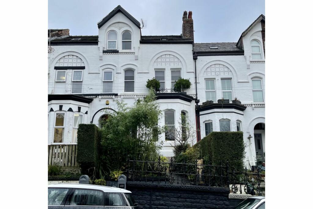 5 bedroom terraced house for sale in Lower Broughton Road, Salford, M7