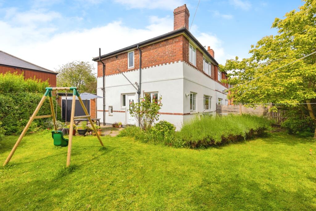 3 bedroom semi-detached house for sale in Elmstead Avenue, Manchester, M20