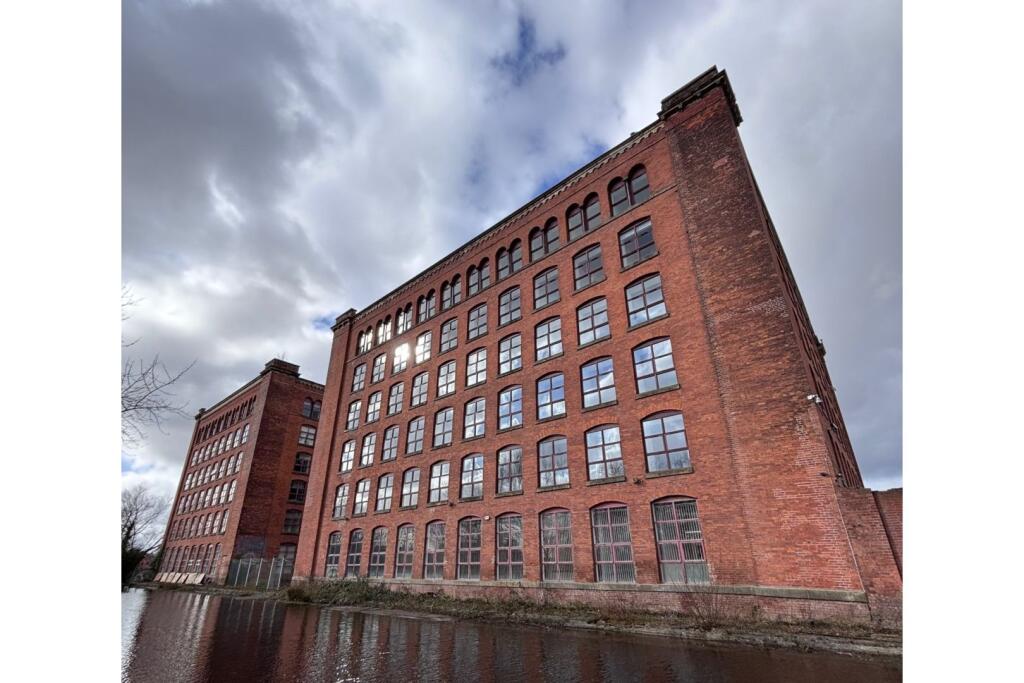 Main image of property: 8 Lower Vickers Street, Manchester, M40