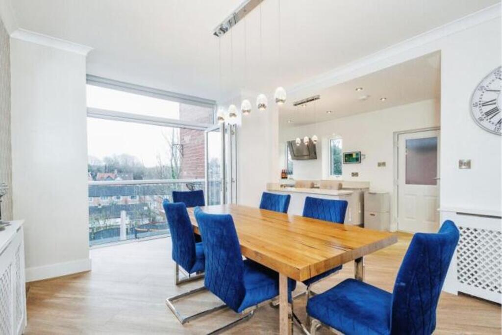 Main image of property: Rathbourne Avenue, Manchester, M9