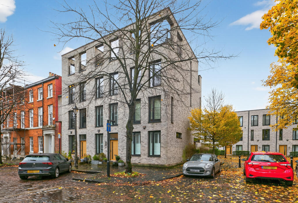 Main image of property: Encombe Place, Salford, M3