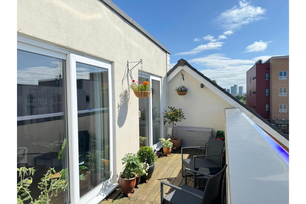 Main image of property: Evergreen Mews, Salford, M7